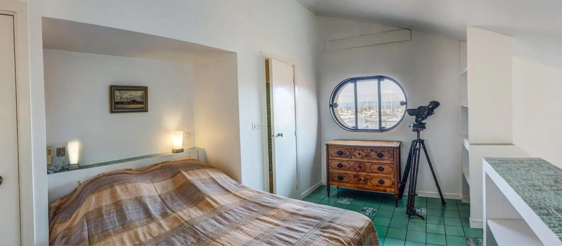 Porquerolles Island Architectural Seaview Apartment Hyeres
