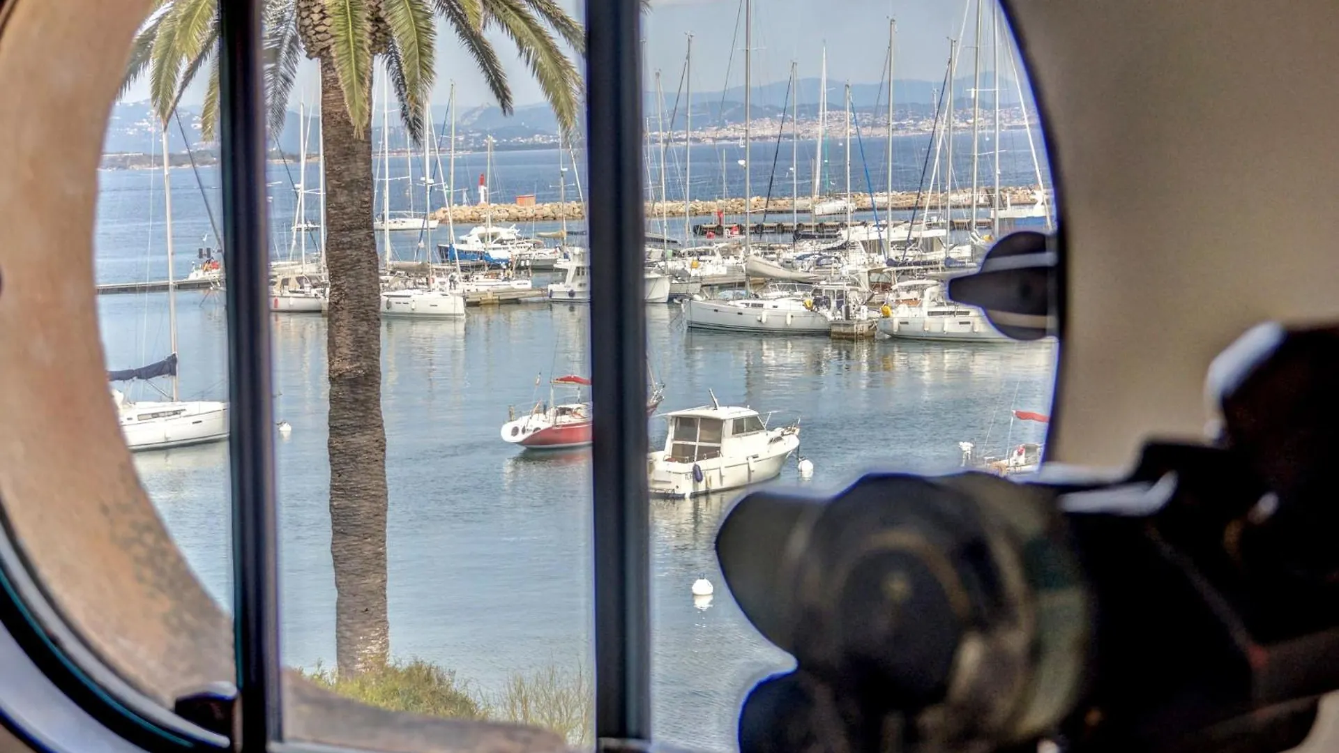 Porquerolles Island Architectural Seaview Apartment Hyeres France